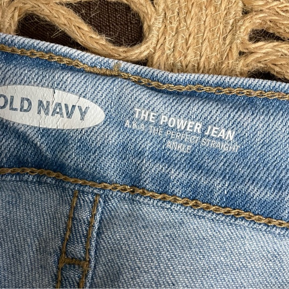 Old Navy the Power Jean The Perfect Straight Ankle Jeans Light Denim Raw Hem 6 - Picture 8 of 8